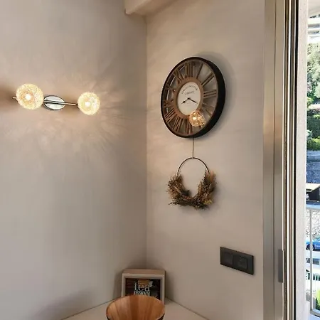Apartment Your Favorite *